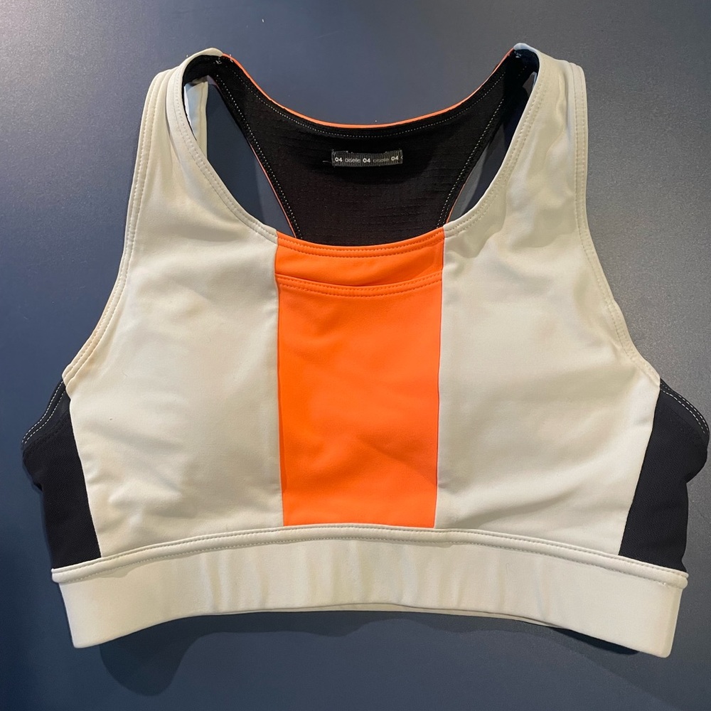 Oiselle Pockito running sports bra